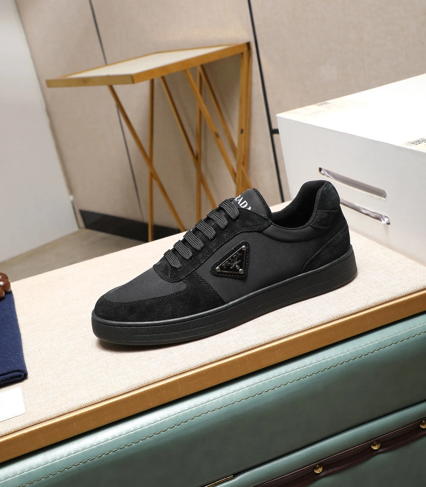 Men's men's shoes💰440🌹🌹[PRADA—Prada] latest model🙈original replica! 👟👟👟Available here. The workmanship is top-notch. The upper is made of Italian 🇮🇹Imported calfskin. ❗️Breathable genuine leather lining @Suitable for travel. The original version has an enlarged engraved sole, making it suitable for all kinds of travels, showing low-key luxury. Let quality speak for itself. Color: Size: 38-44